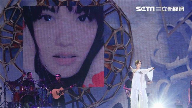 楊丞琳樂當賠錢貨！砸50萬串出青春