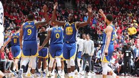 NBA／「一波流」屠龍！勇士扳平
NBA,季後賽,金州勇士,Stephen Curry,Klay Thompson,多倫多暴龍
翻攝自NBA官方推特