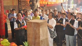 50萬牛樟雕武財神　竟是中國貨假冒