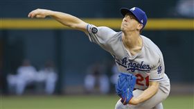 ▲道奇布勒（Walker Buehler）對響尾蛇8局飆11K。（圖／美聯社／達志影像）