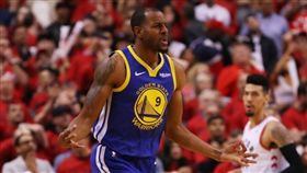 NBA／致命三分屠龍　小AI這樣說
NBA,季後賽,金州勇士,Andre Iguodala,致勝球,多倫多暴龍
翻攝自推特