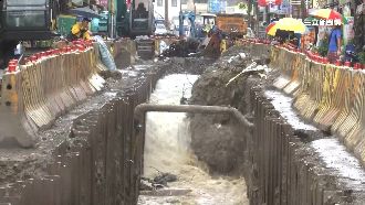 排水溝工程大雨崩塌　1天2淹惹民怨