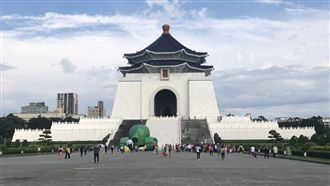 安鼠之亂真的鼠不完！中正紀念堂驚見老鼠