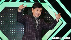 由余天、賀一航、謝金晶共同主持的「天生王牌」首錄。（記者邱榮吉/攝影）