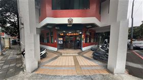 台北市萬華分局坤明派出所外觀（翻攝Google Map）
