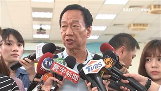 韓國瑜反感度破8成！郭台銘民調緊追