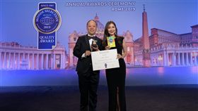 軒郁國際，面膜，董事長胡蕙郁，總經理楊尚軒