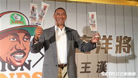 統一獅傳奇洋將王漢和曾智偵。（圖／記者王怡翔攝影）