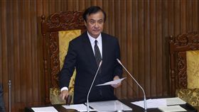 政院版同婚專法三讀通過立法院會17日下午三讀通過司法院釋字第748號解釋施行法，立法院長蘇嘉全敲下木槌，台灣正式成為亞洲第一個同性婚姻合法化國家。中央社記者徐肇昌攝  108年5月17日