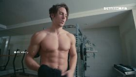 Ｌ健美輟學男1200