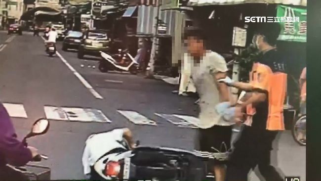 醉男撞爛早餐店　還推倒騎車伯想落跑