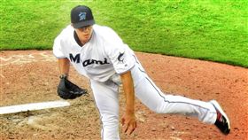 ▲陳偉殷中繼2局飆2K失1分。（圖／翻攝自陳偉殷IG）