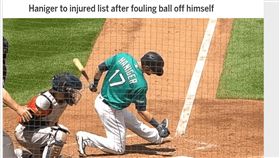 Mitch Haniger自打球。（圖／翻攝自大聯盟官網）