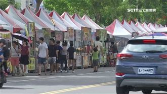 愛河龍舟嘉年華冷清　攤商嘆韓忙造勢