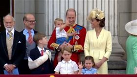 英女王生日閱兵　小曾孫路易王子搶鏡（圖／翻攝自The Royal Family臉書）