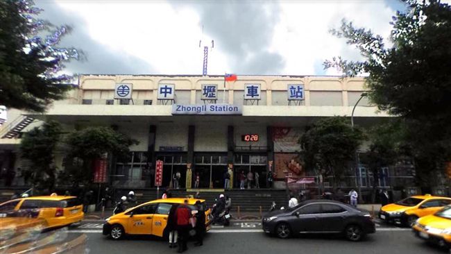 中壢車站「小黃拒載」　原因讓人超怒
