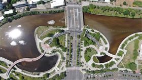 愛河河水變色（圖／翻攝自PTT）