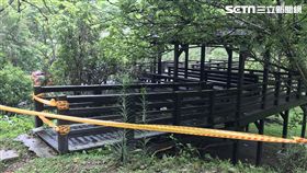 台中青桐林生態園區的木棧道坍掉／SNG趙英光、陳晨鐘、林承運攝