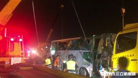 阿羅哈客運摔國道、彰基急診