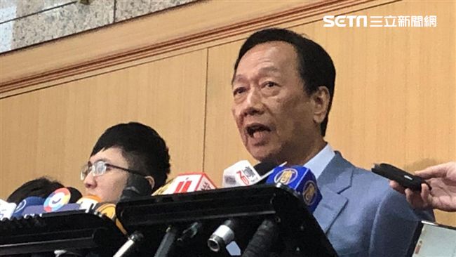 藍初選座談　郭台銘提手機民調遭否決