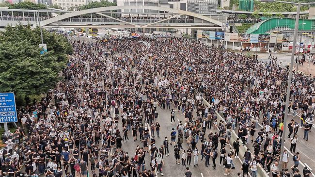「占中」景象重演！香港示威人群擴散