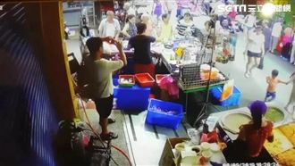 假裝拍照＋講電話　惡賊竊攤商血汗錢