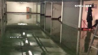 豪雨深夜襲新竹！水灌地下道車慘滅頂