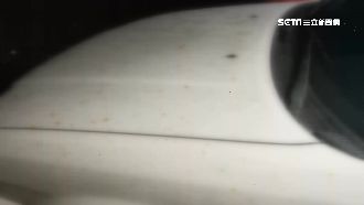 疑房東不都更　住戶竟向車行潑排泄物