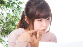 圖／翻攝YouTube,痘痘