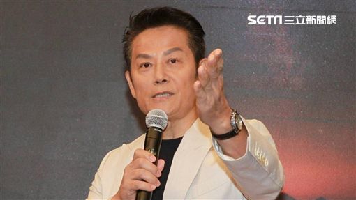 徐乃麟證實不參加金鐘！與愛妻飛離台灣