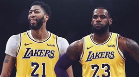 Anthony Davis與詹皇。（圖／翻攝自LeBron James個人IG）