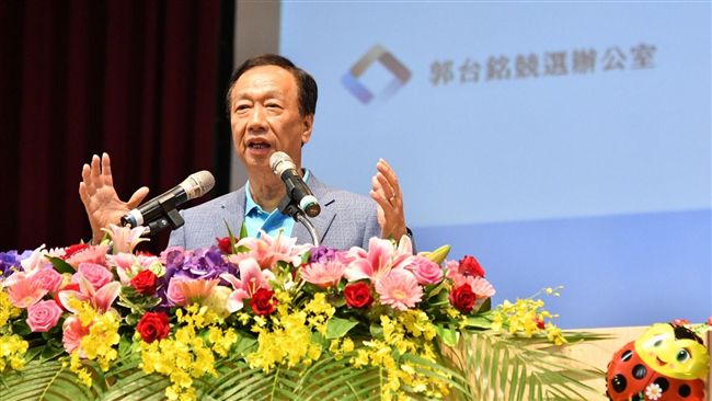 郭自豪工時長　學者：超越他有什麼好