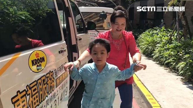 普悠瑪最小傷者！謝小弟將拆腦部骨釘