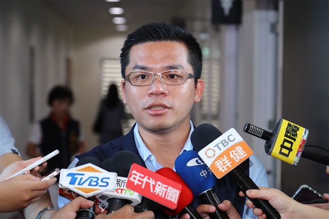 民眾黨黨主席黃國昌宣布，原本打算參選北屯區議員的前台中市研考會主委吳皇昇，接任政策會執行長兼發言人。（資料照／台中市政府提供）