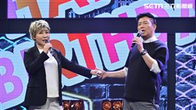 曾國城替黃小琥暖壽《就愛瘋音樂》
圖／八大電視提供