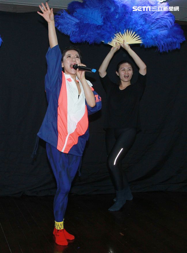 丁噹「搭錯車」音樂劇演出。（記者邱榮吉/攝影）