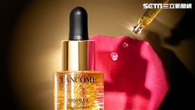 【蘭蔻新品】頂級玫瑰精華油&22K金箔凝聚而成《絕對完美玫瑰金粹妝前露》