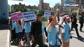 被罵滾回去　空姐：副總有必要這樣嗎