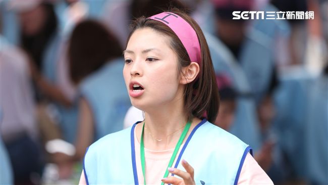 嗆電爆罷工落跑者…擦屁股空姐被揪出