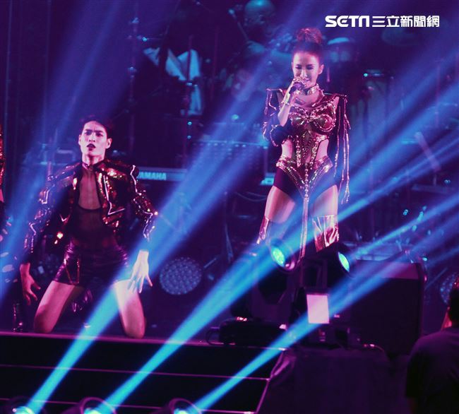 Coco李玟You&amp;I 世界巡迴演唱會台北站唱嗨台北小巨蛋。（記者邱榮吉/攝影）