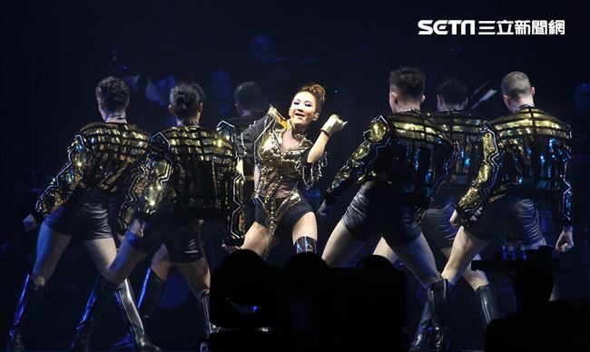 Coco李玟You&amp;I 世界巡迴演唱會台北站唱嗨台北小巨蛋。（記者邱榮吉/攝影）