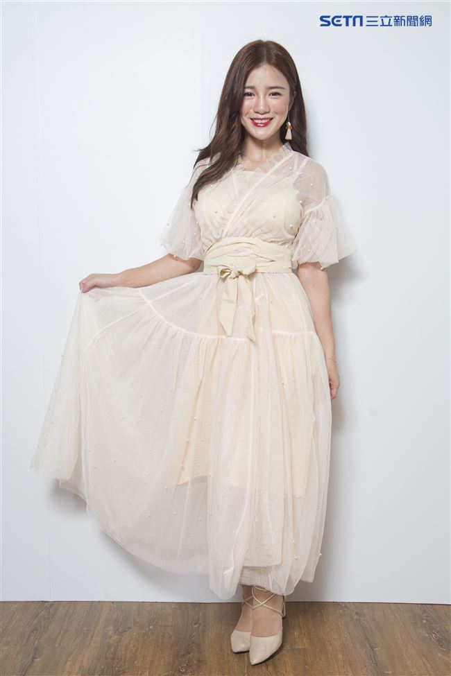 羚小鹿接受三立新聞網專訪。（記者林士傑/攝影）