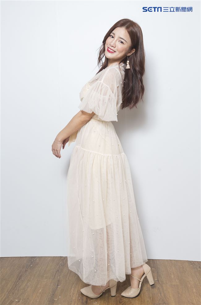 羚小鹿接受三立新聞網專訪。（記者林士傑/攝影）