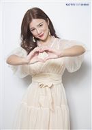 羚小鹿接受三立新聞網專訪。（記者林士傑/攝影）