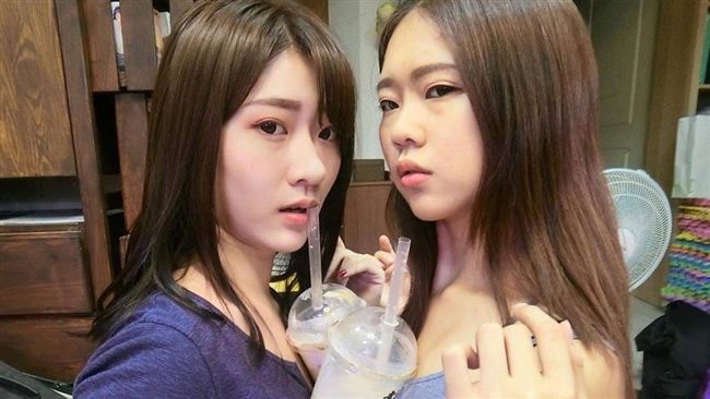 球球大胸頂她喝珍奶！巨乳力逼瘋網友