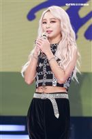 南韓女團SISTAR性感女歌手孝琳參加MTV《2019舞林爭霸大賽》擔任評審。（記者林士傑/攝影）