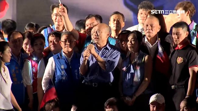 權力中毒？黃國昌嗆韓：到底誰才中毒