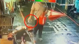 店門口遭撒白米　調電眼揪出熟客幹的