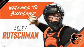 ▲拉奇曼與金鶯簽約。（圖／翻攝自金鶯推特）