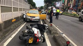 中興橋,車禍,計程車,三重